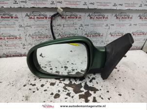 Used Wing mirror, left Daihatsu Sirion/Storia (M1) 1.0 12V Price on request offered by Autodemontage M.J. Rutte B.V.