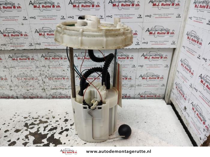 Usagé Pompe d'injection Alfa Romeo 156 Sportwagon (932) 1.6 Twin Spark 16V Prix sur demande proposé par Autodemontage M.J. Rutte B.V.