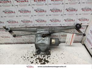Used Wiper motor + mechanism Ford Puma 1.7 16V Price on request offered by Autodemontage M.J. Rutte B.V.