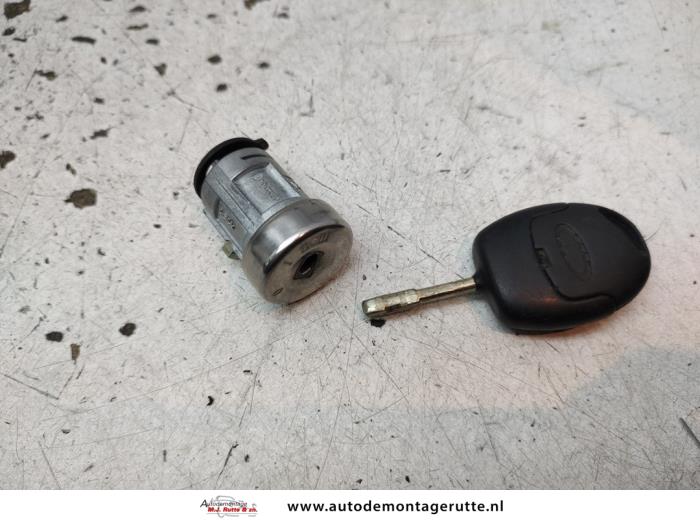 Ignition locks + keys with part number UC592300 stock