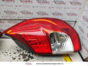 Used Taillight, right Renault Scénic II (JM) 1.6 16V Price on request offered by Autodemontage M.J. Rutte B.V.