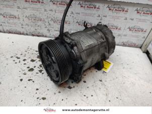 Usados Bomba de aire acondicionado Volkswagen Caddy III (2KA,2KH,2CA,2CH) 1.9 TDI Precio de solicitud ofrecido por Autodemontage M.J. Rutte B.V.