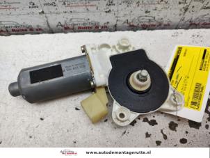 Used Door window motor Mercedes CLK (W209) 1.8 200 K 16V Price on request offered by Autodemontage M.J. Rutte B.V.