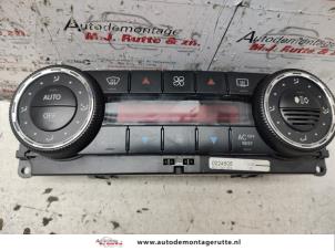 Używane Panel sterowania nagrzewnicy Mercedes CLK (W209) 1.8 200 K 16V Cena na żądanie oferowane przez Autodemontage M.J. Rutte B.V.