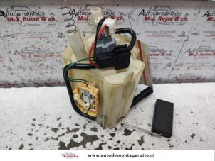 Used Electric fuel pump Mercedes CLK (W209) 1.8 200 K 16V Price on request offered by Autodemontage M.J. Rutte B.V.