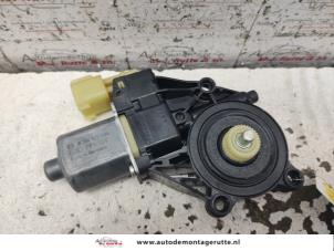 Used Door window motor Ford Fiesta 6 (JA8) 1.25 16V Price on request offered by Autodemontage M.J. Rutte B.V.