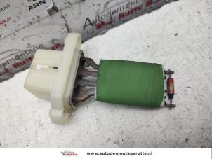 Used Heater resistor Ford Fiesta 5 (JD/JH) 1.3 Price on request offered by Autodemontage M.J. Rutte B.V.
