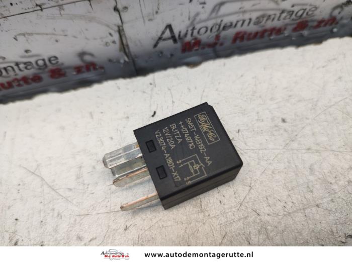 Relay Ford Fiesta VI 1.3 5M5T14B192AA