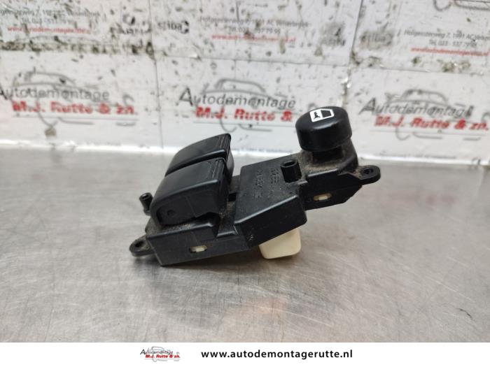 Electric window switch Suzuki WagonR+ 1.3 16V 192551L