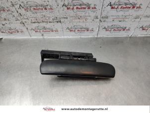 Used Front door handle 4-door, right Citroen Xsara Picasso (CH) 1.6 Price on request offered by Autodemontage M.J. Rutte B.V.