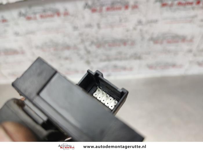 Electric window switch Audi A4 Avant 1.8 T 20V 8Z0959851A