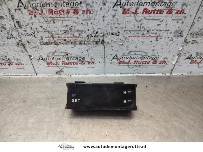 Begagnade Klocka Mitsubishi Lancer Wagon (CS/CT) 1.6 16V Pris på förfrågan erbjuds av Autodemontage M.J. Rutte B.V.