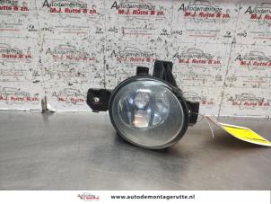 Used Fog light, front right BMW 1 serie (E87/87N) 120d 16V Price on request offered by Autodemontage M.J. Rutte B.V.