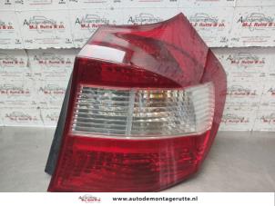 Used Taillight, right BMW 1 serie (E87/87N) 120d 16V Price on request offered by Autodemontage M.J. Rutte B.V.