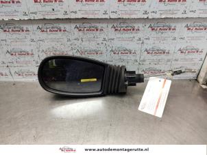 Used Wing mirror, right Fiat Punto II (188) 1.2 60 S Price on request offered by Autodemontage M.J. Rutte B.V.