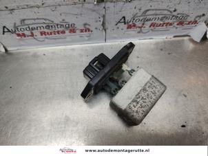Used Heater resistor Mazda Demio (DW) 1.3 16V Price € 15,00 Margin scheme offered by Autodemontage M.J. Rutte B.V.