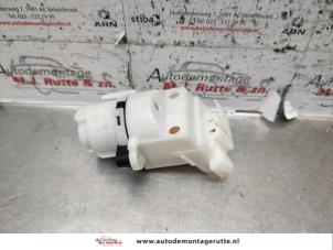 Used Ignition switch Mazda Demio (DW) 1.3 16V Price on request offered by Autodemontage M.J. Rutte B.V.