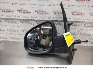 Used Wing mirror, left Renault Kangoo Express (FW) 1.5 dCi 75 Price on request offered by Autodemontage M.J. Rutte B.V.