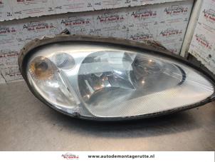 Used Headlight, right Chrysler PT Cruiser 2.4 16V Price on request offered by Autodemontage M.J. Rutte B.V.