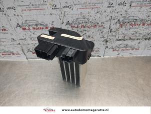 Usados Resistencia de calefactor Volvo S70 2.5 10V Precio de solicitud ofrecido por Autodemontage M.J. Rutte B.V.