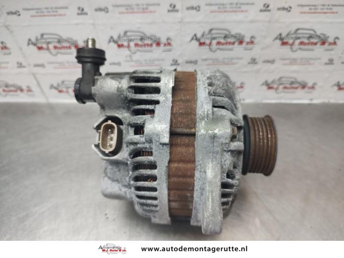 Begagnade Dynamo Subaru Legacy Wagon (BR) 2.0 16V Pris på förfrågan erbjuds av Autodemontage M.J. Rutte B.V.