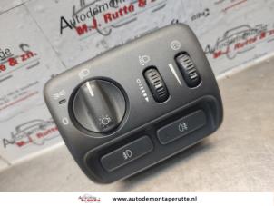 Used Light switch Volvo S80 (TR/TS) 2.4 20V 140 Price on request offered by Autodemontage M.J. Rutte B.V.
