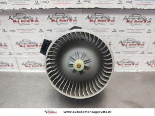 Used Heating and ventilation fan motor Suzuki Swift (ZA/ZC/ZD1/2/3/9) 1.3 VVT 16V Price on request offered by Autodemontage M.J. Rutte B.V.