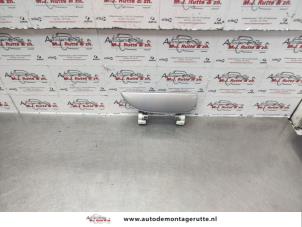 Used Rear door handle 4-door, right Daihatsu Cuore (L251/271/276) 1.0 12V DVVT Price on request offered by Autodemontage M.J. Rutte B.V.