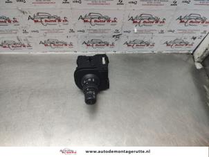 Used Indicator switch Renault Scénic II (JM) 1.6 16V Price on request offered by Autodemontage M.J. Rutte B.V.
