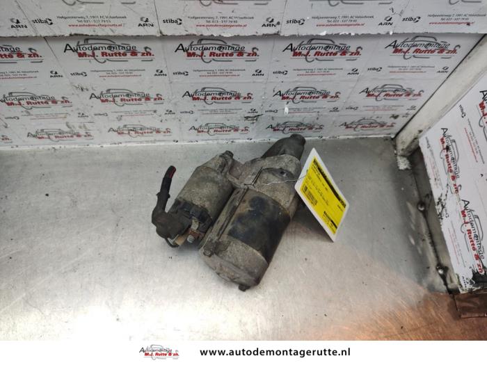 Used Starter Toyota Avensis (T22) 1.8 16V VVT-i Price € 35,00 Margin scheme offered by Autodemontage M.J. Rutte B.V.