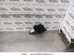 Used Door window motor Seat Ibiza IV SC (6J1) 1.2 TDI Ecomotive Price on request offered by Autodemontage M.J. Rutte B.V.