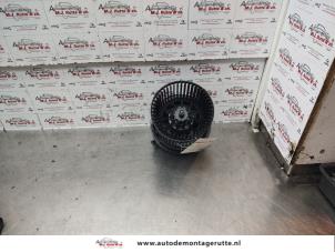 Used Heating and ventilation fan motor Citroen Saxo 1.4i VTR,VTS Price on request offered by Autodemontage M.J. Rutte B.V.