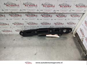Used Tailgate switch Subaru Impreza II Plus (GG) 1.6 16V TS 4x4 Price on request offered by Autodemontage M.J. Rutte B.V.