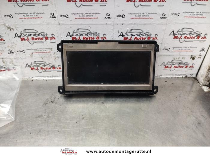 Begagnade Innerdisplay Audi A4 (B8) 1.8 TFSI 16V Pris på förfrågan erbjuds av Autodemontage M.J. Rutte B.V.