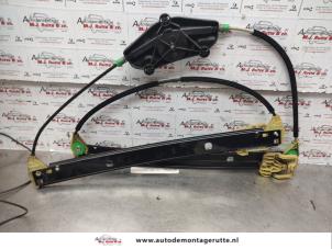 Used Window mechanism 4-door, front left Audi A4 (B8) 1.8 TFSI 16V Price on request offered by Autodemontage M.J. Rutte B.V.