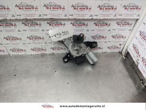 Used Rear wiper motor Toyota Yaris II (P9) 1.3 16V VVT-i Price on request offered by Autodemontage M.J. Rutte B.V.