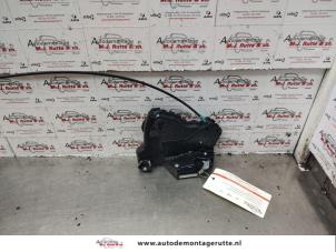 Used Door lock mechanism 2-door, right Toyota iQ 1.0 12V VVT-i Price on request offered by Autodemontage M.J. Rutte B.V.