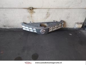 Used Grille Nissan Note (E11) 1.4 16V Price on request offered by Autodemontage M.J. Rutte B.V.