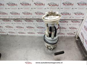 Usados Bomba eléctrica de combustible Nissan Qashqai (J10) 1.6 16V Precio de solicitud ofrecido por Autodemontage M.J. Rutte B.V.