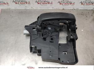Used Sliding door handle, right Fiat Scudo (270) 2.0 D Multijet Price on request offered by Autodemontage M.J. Rutte B.V.