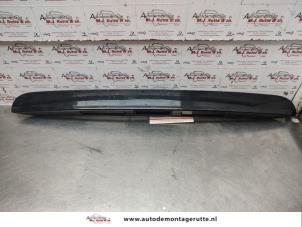 Used Tailgate handle Peugeot 207/207+ (WA/WC/WM) 1.6 16V Price on request offered by Autodemontage M.J. Rutte B.V.