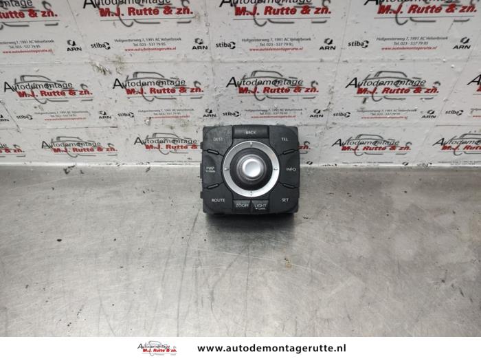 Usagé Commande ordinateur de bord Renault Laguna II (BG) 1.6 16V Prix sur demande proposé par Autodemontage M.J. Rutte B.V.