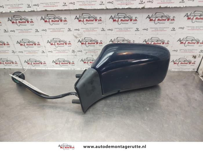 Wing mirror, left from a Volvo V70 (GW/LW/LZ) 2.5 10V 1999