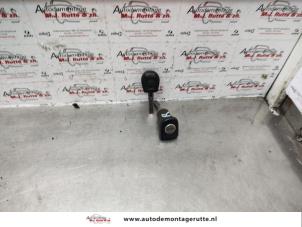 Used Door lock cylinder, right Seat Arosa (6H1) 1.0 Mpi Price on request offered by Autodemontage M.J. Rutte B.V.