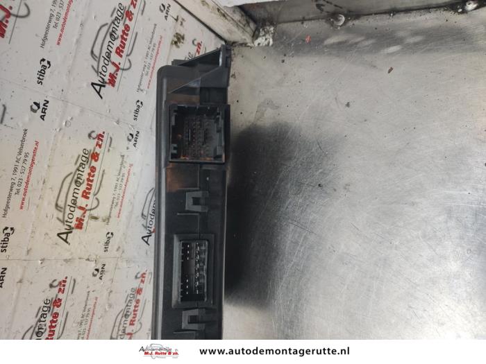 Używane Modul Comfort Fiat Idea (350AX) 1.4 16V Cena na żądanie oferowane przez Autodemontage M.J. Rutte B.V.