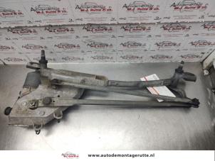 Used Wiper motor + mechanism Ford Fiesta 6 (JA8) 1.25 16V Price on request offered by Autodemontage M.J. Rutte B.V.
