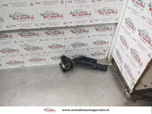 Used Wiper switch Ford Transit/FT 2.5 D Price on request offered by Autodemontage M.J. Rutte B.V.
