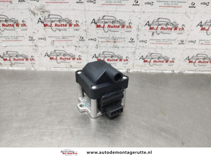 Usagé Bobine Seat Arosa (6H1) 1.4 MPi Prix € 20,00 Règlement à la marge proposé par Autodemontage M.J. Rutte B.V.