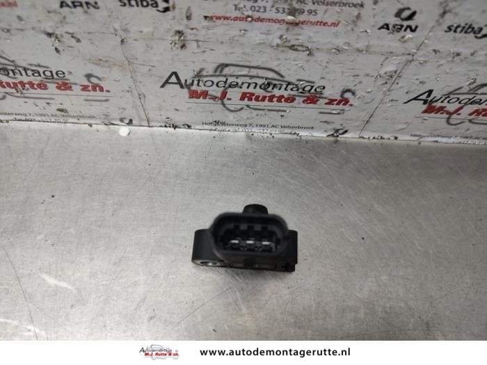 Begagnade MAP-sensor (insugsrör) Chevrolet Spark 1.0 16V Pris på förfrågan erbjuds av Autodemontage M.J. Rutte B.V.