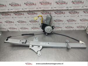 Used Window mechanism 4-door, front right Suzuki Wagon-R+ (SR) 1.0 16V Price on request offered by Autodemontage M.J. Rutte B.V.